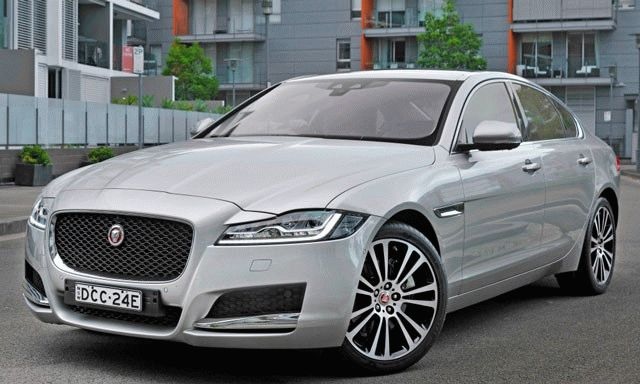 Замена линз Jaguar XF