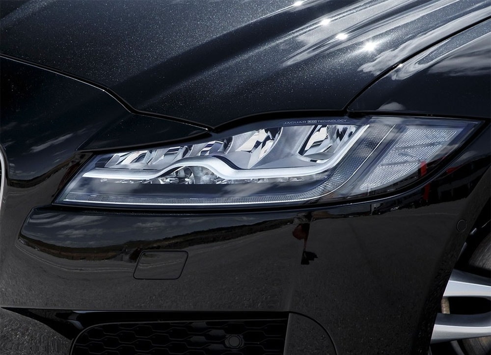 Почему сбивается свет фар на Jaguar S type?