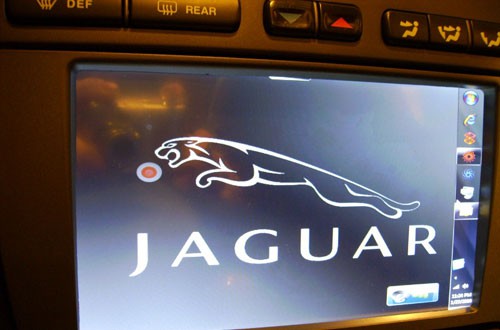 Замена магнитолы Jaguar X Type